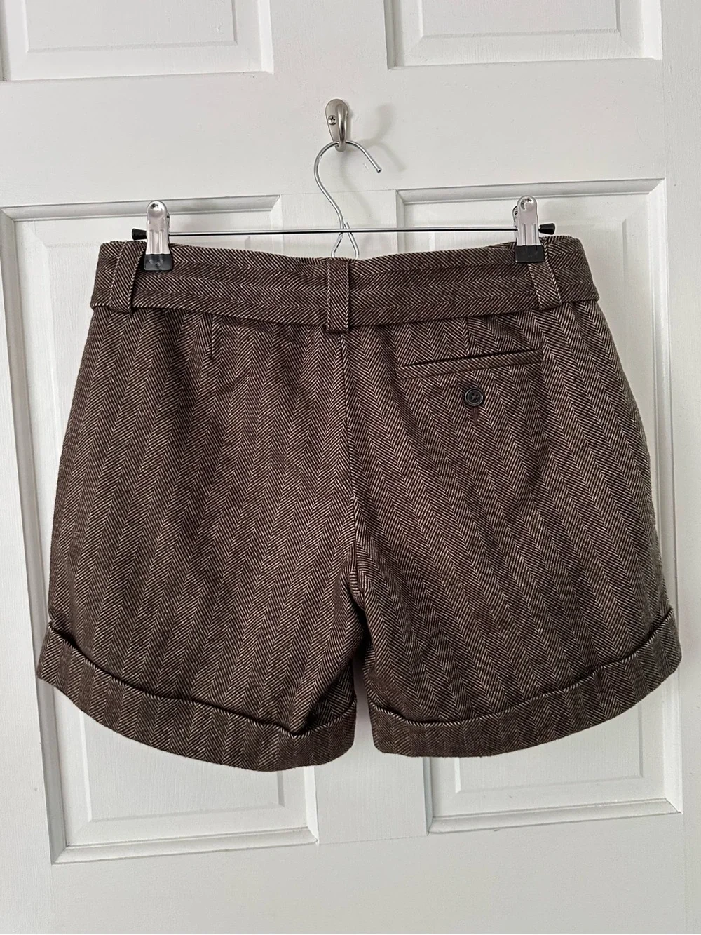 The Limited Drew Fit Brown Herringbone Tweed Cuffed Shorts Belted Waist Size 2